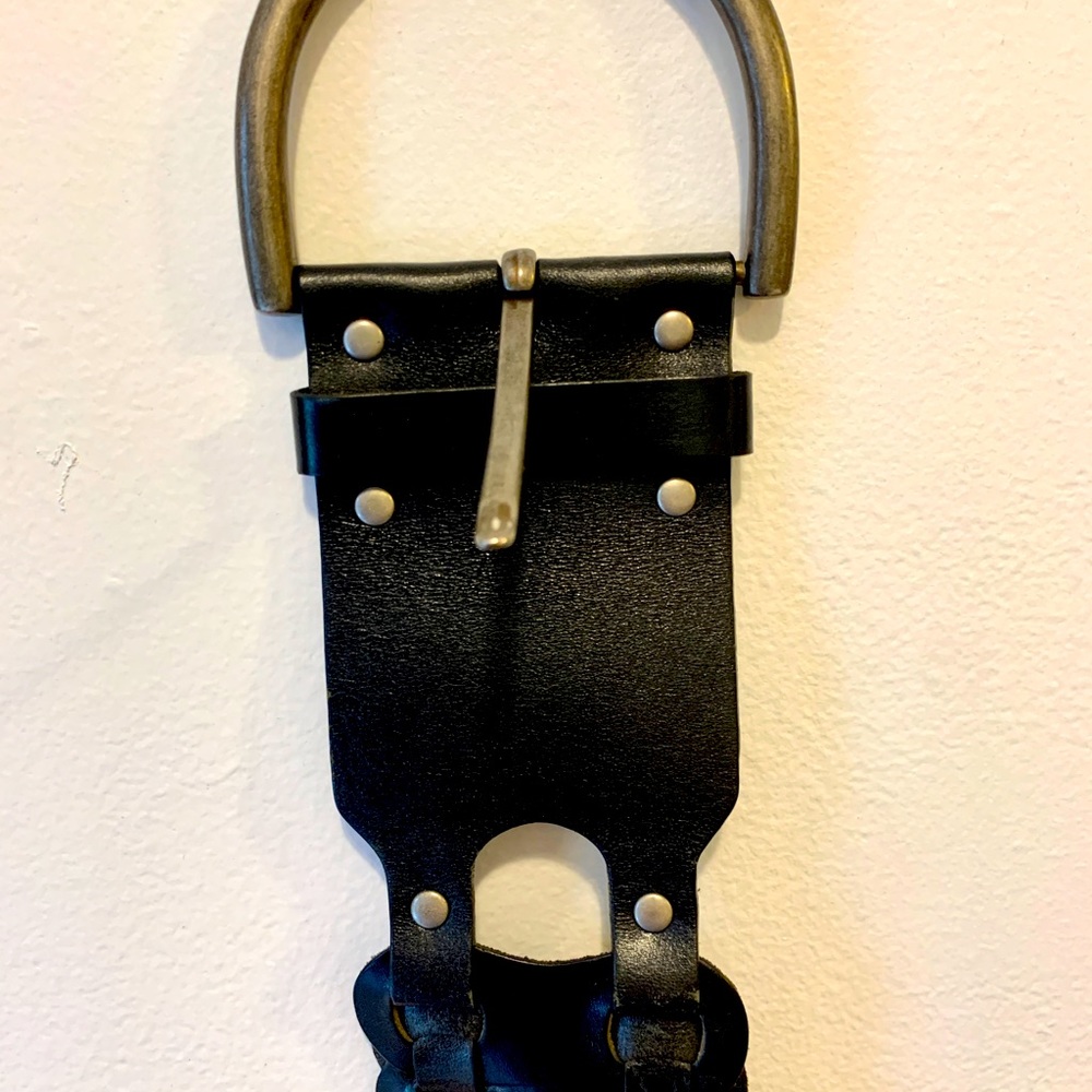 Sisley wide woven leather belt with silver hardware